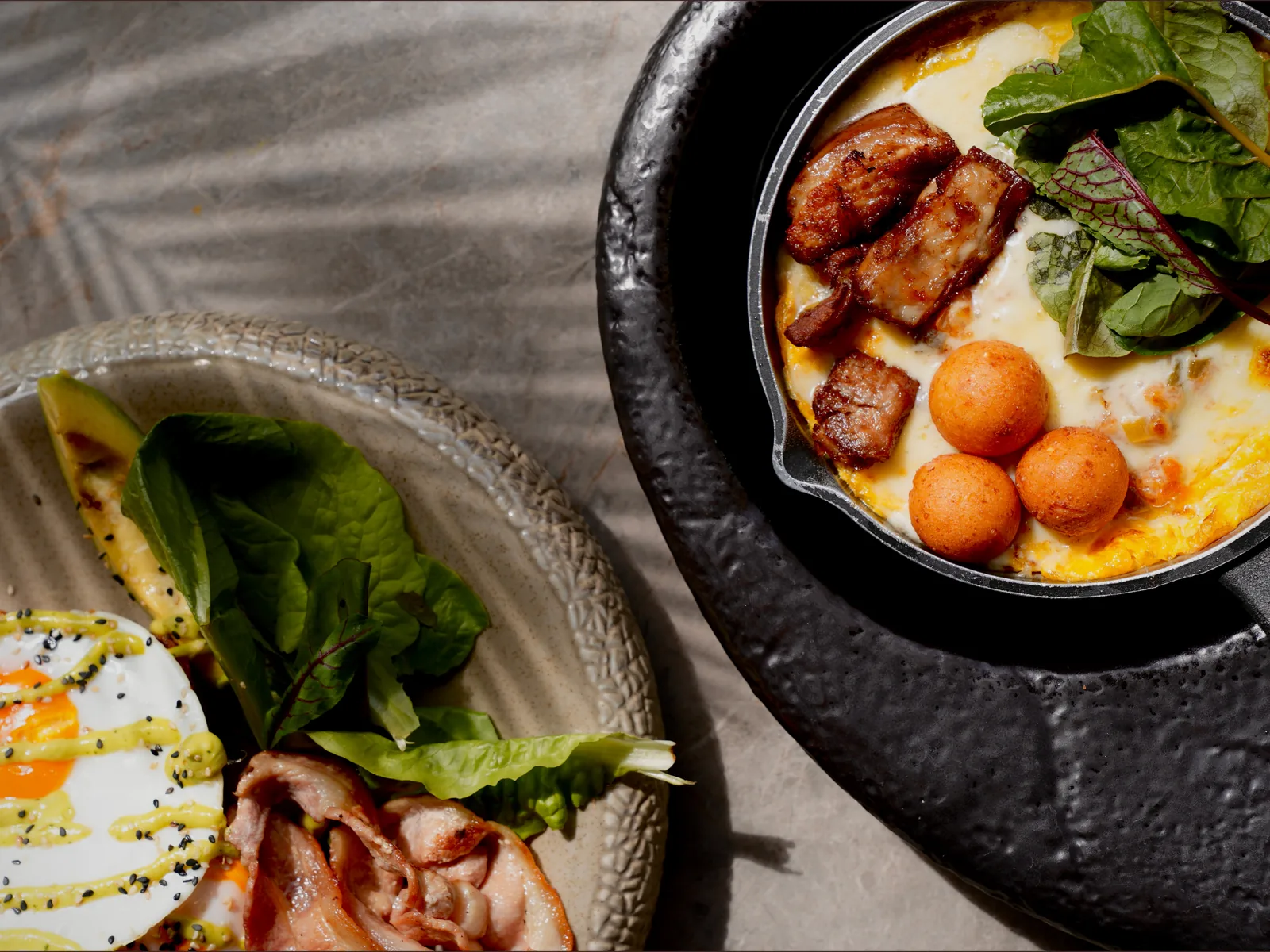 À la carte breakfast included at Botswana Café, on the second floor of Living by Armóniko